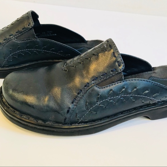 clarks clogs clearance